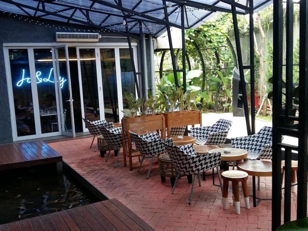 Couleur Hotel Cengkareng Jakarta Ngoại thất bức ảnh